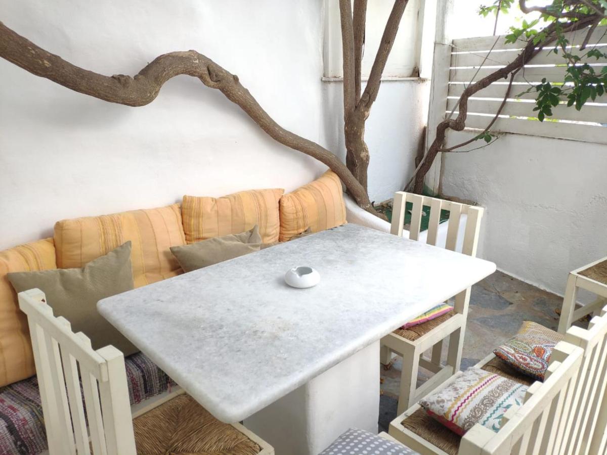 Lydia'S Charming House In Naoussa Villa Buitenkant foto